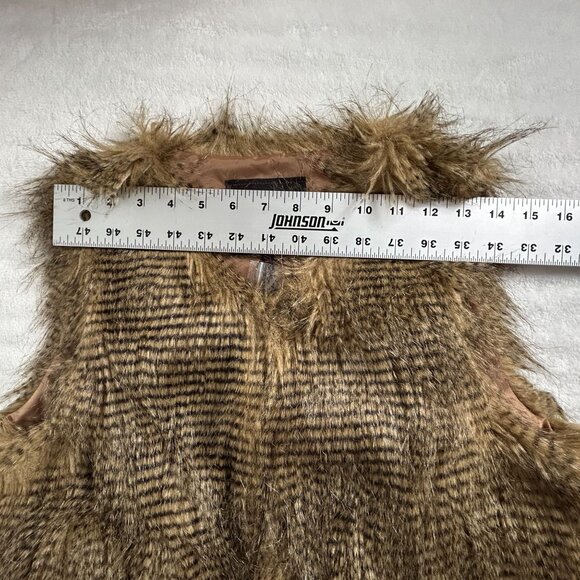 Yoki Womens Vegan Fur Vest Large Brown Lightweight Outdoor Cozy Faux Sherpa New - Picture 5 of 6